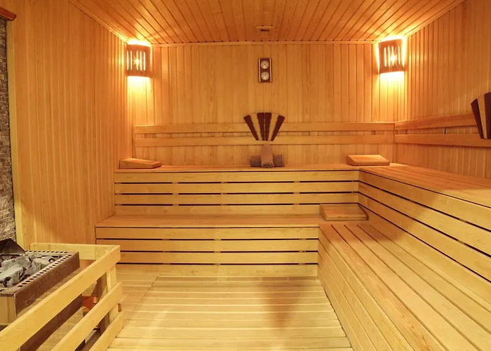 Gulumser Hatun Termal & Hotel Dereköy