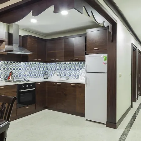 Gulumser Hatun Termal & 4* Dereköy