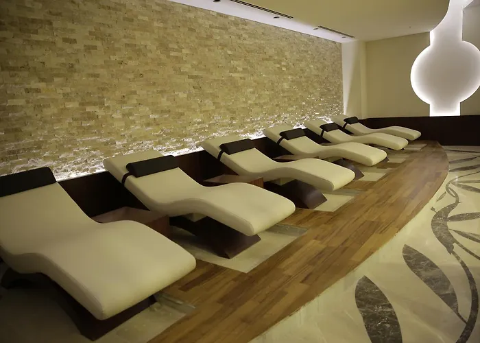 Gulumser Hatun Termal & 4* Derekoy (Aegean)